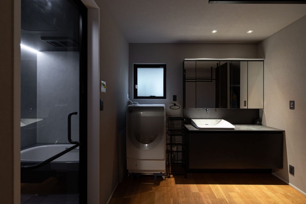 ホテルライクな洗面脱衣室の画像