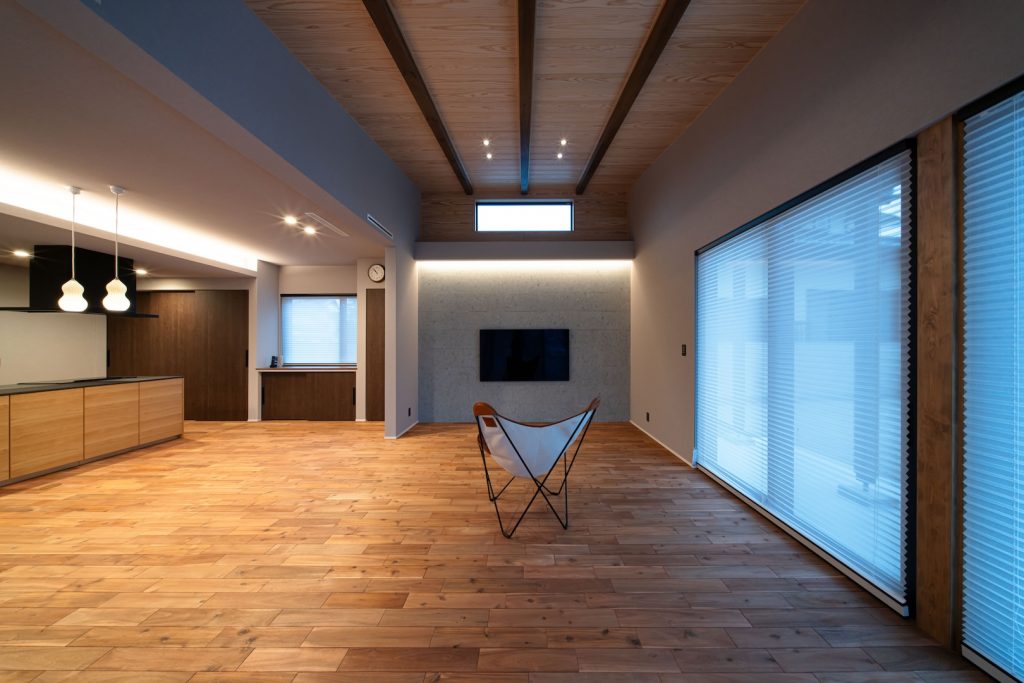 リビングの夜景の画像